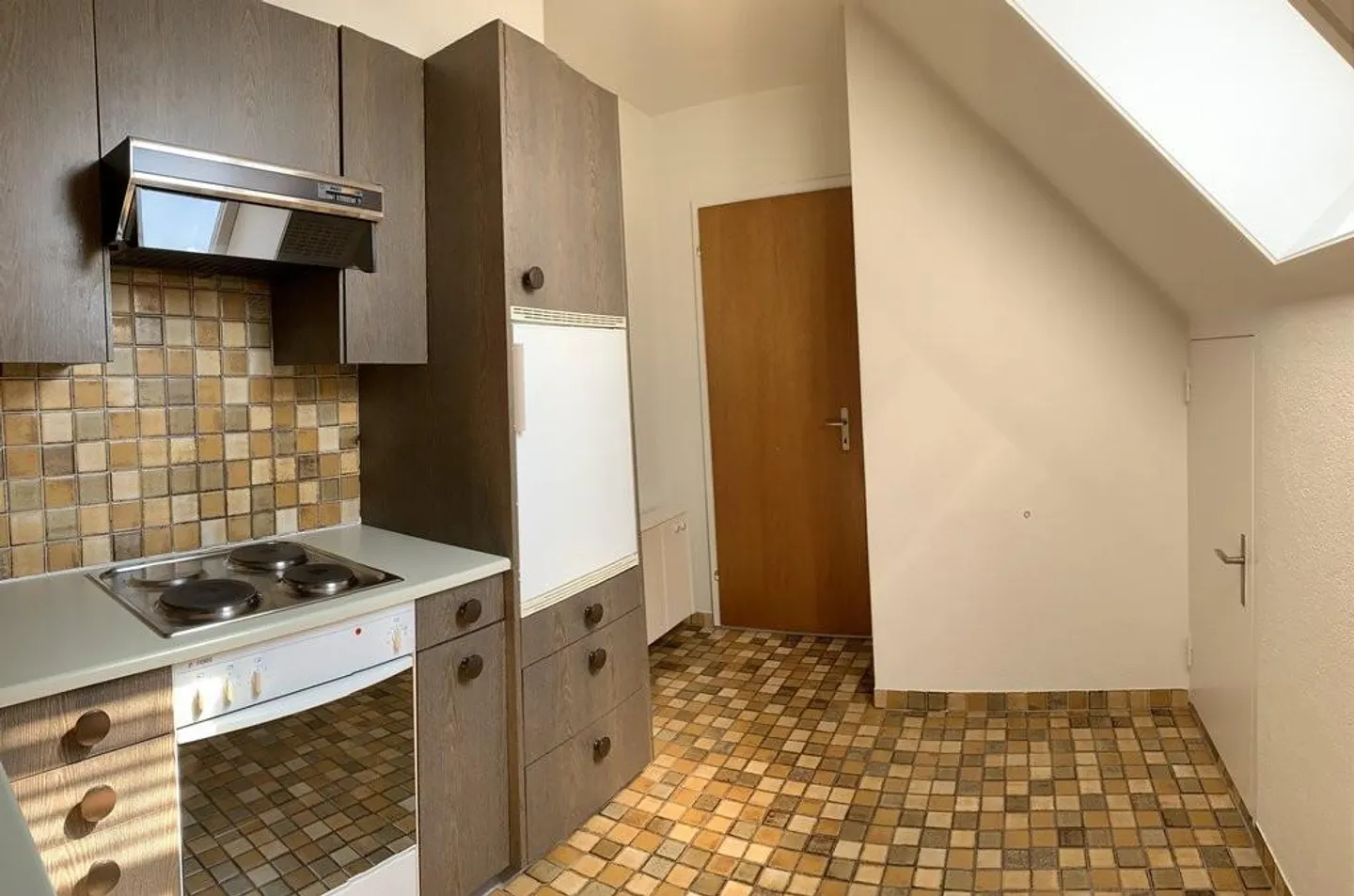 Centrale e vivace: Appartamento con 2 camere nel quartiere Breitenrain - Foto 3 di 10