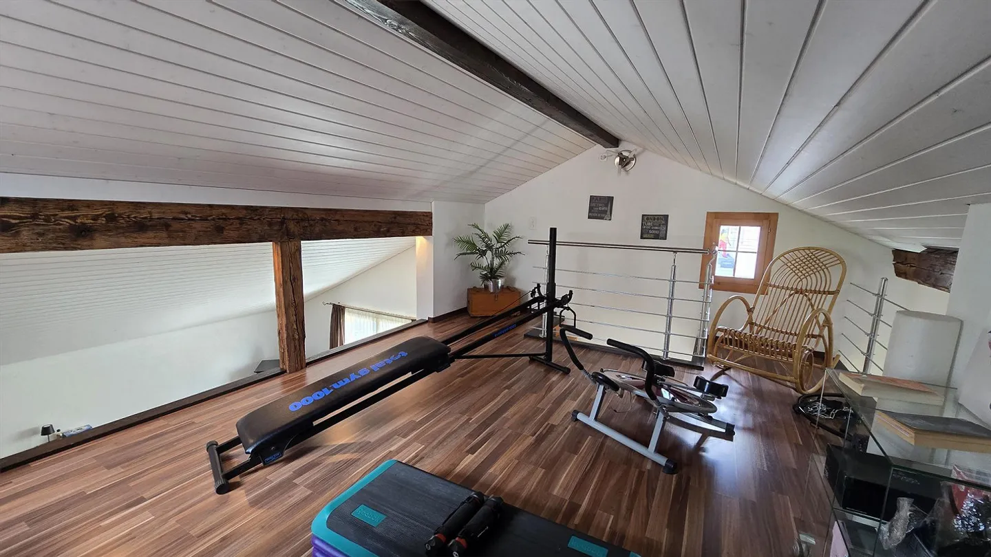 Maison individuelle de 5 pièces – Vivre au cœur du village de Bönigen - Photo 16 sur 21
