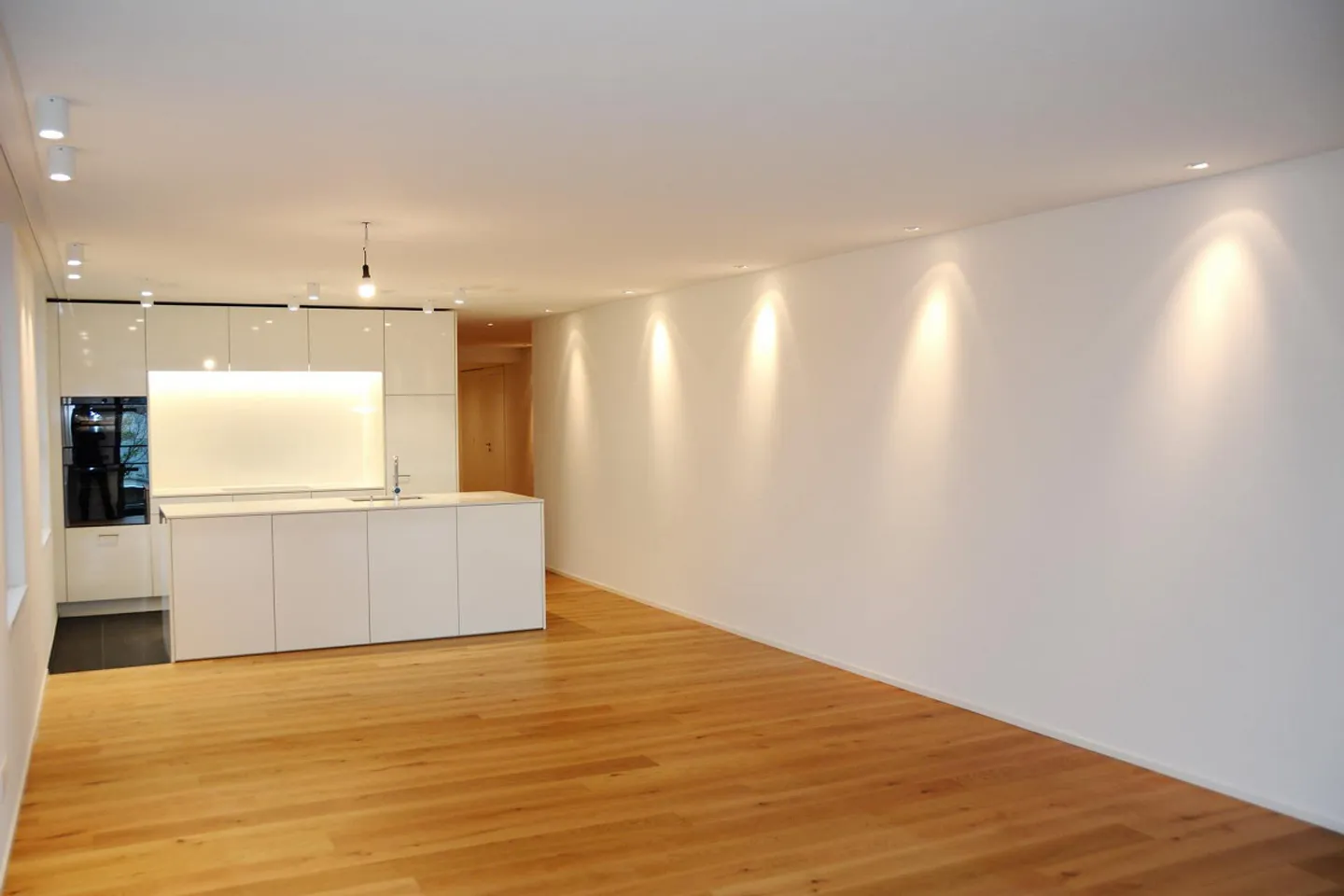 Appartement 5.5 pièces au centre de Zug - Photo 4 sur 20