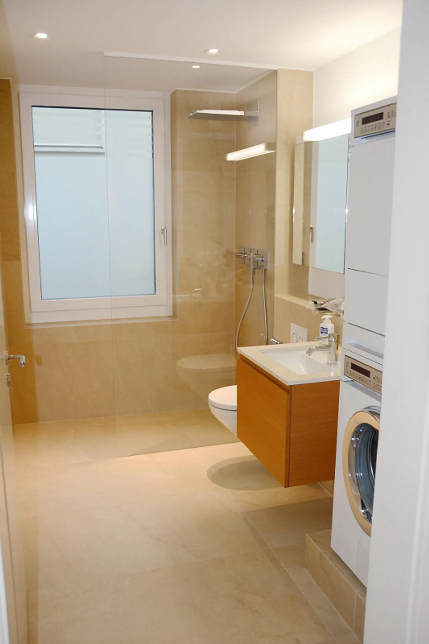 Appartement 5.5 pièces au centre de Zug - Photo 9 sur 20