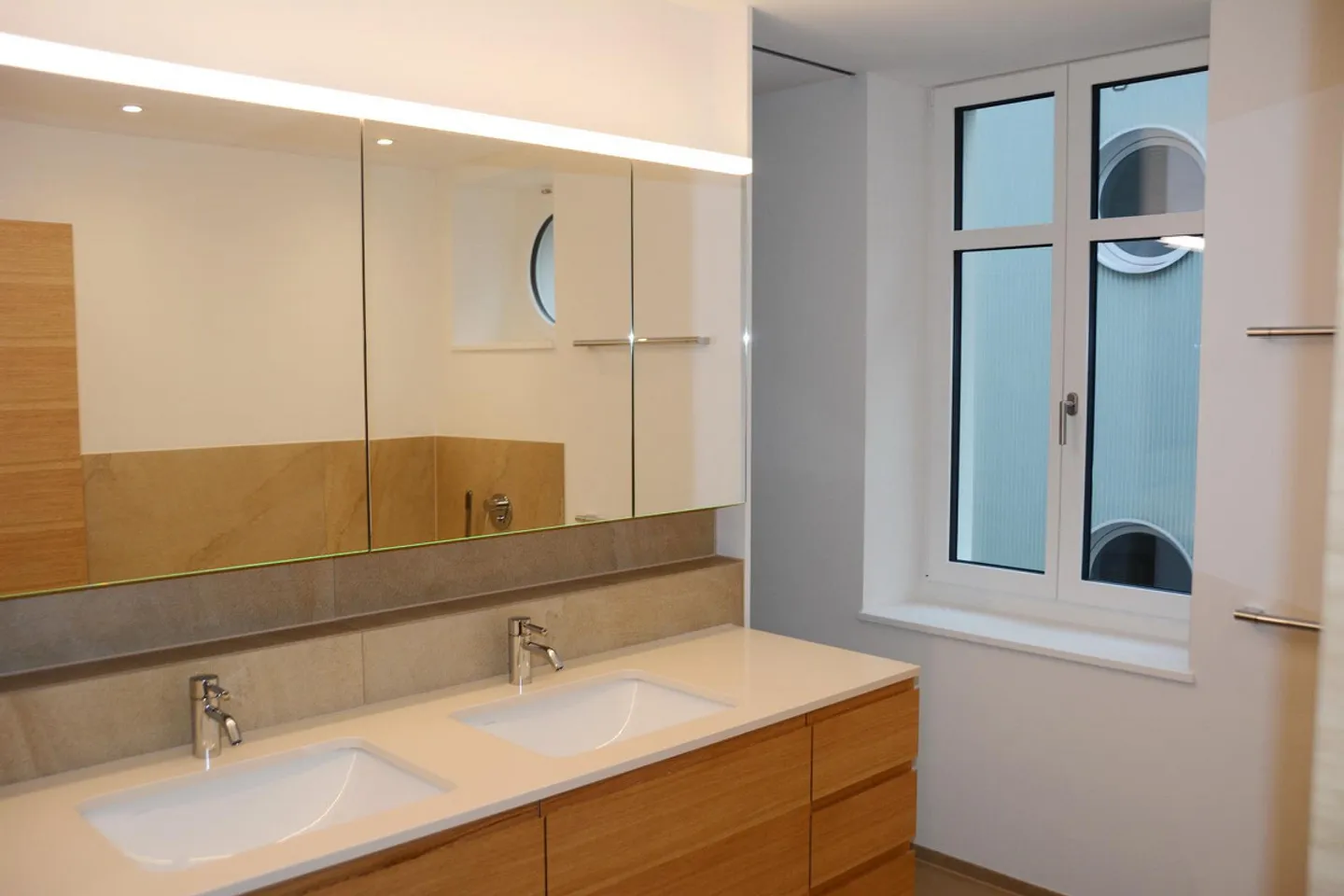 Appartement 5.5 pièces au centre de Zug - Photo 10 sur 20