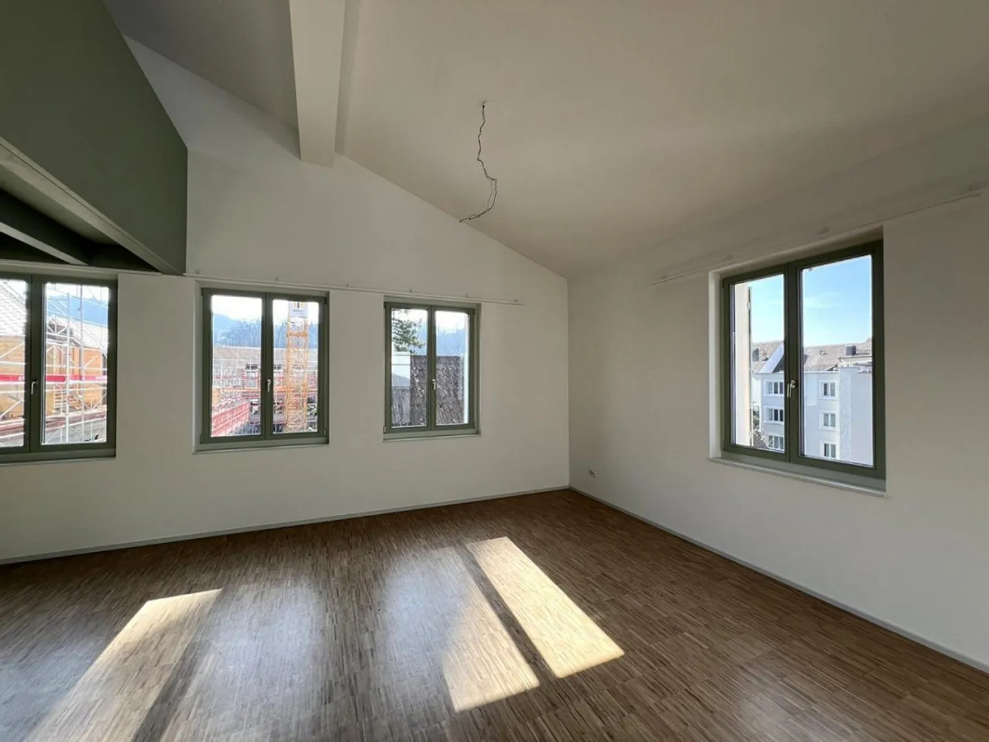 LOFT exclusif de 3.5 pièces qui inspire - en plein cœur de la vieille ville! - Photo 3 sur 12