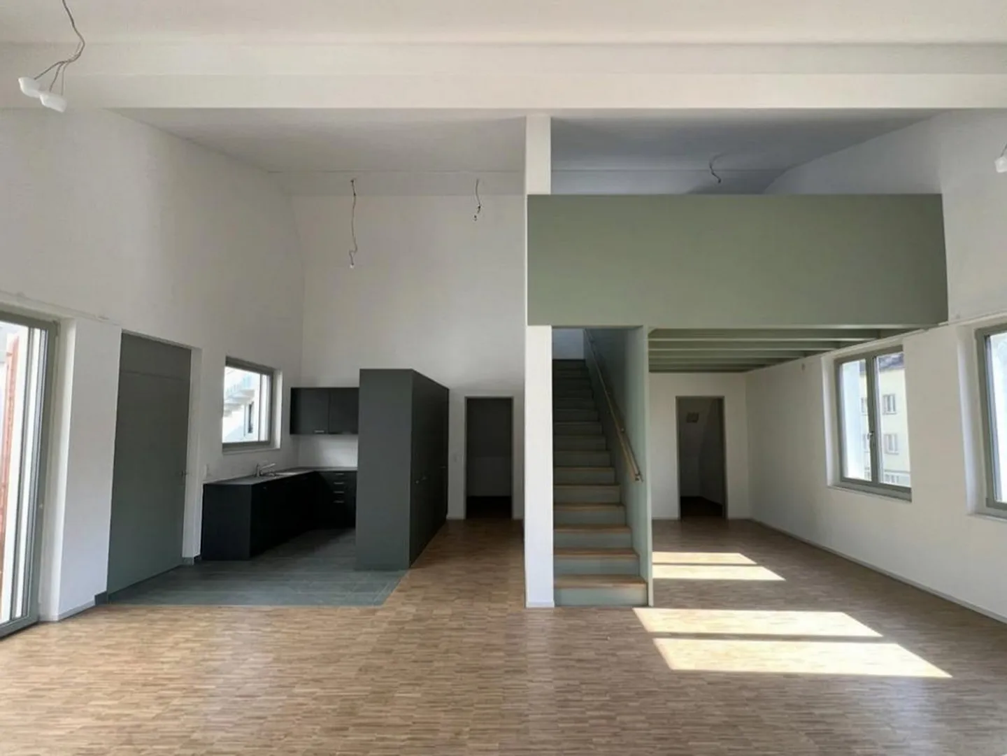 LOFT exclusif de 3.5 pièces qui inspire - en plein cœur de la vieille ville! - Photo 1 sur 12