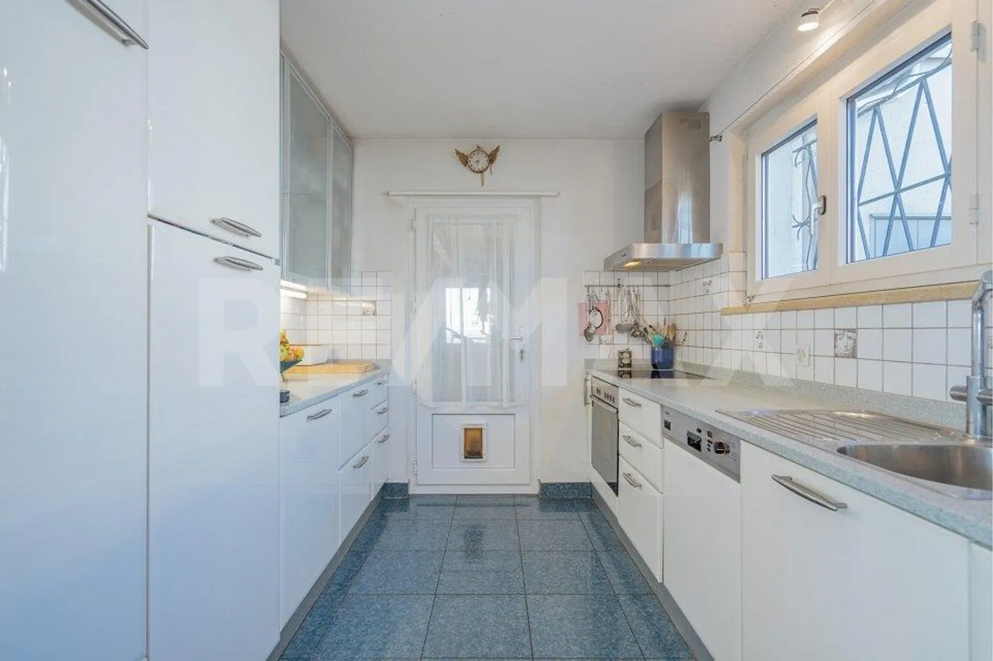 Sole e vista panoramica: Casa unifamiliare con appartamento separato - Foto 5 di 13