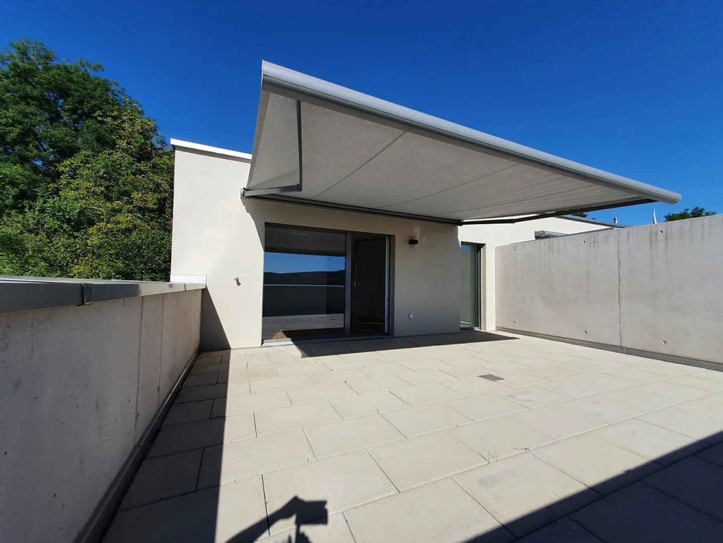 Your house on the south slope with terrace and garden - Photo 11 of 13