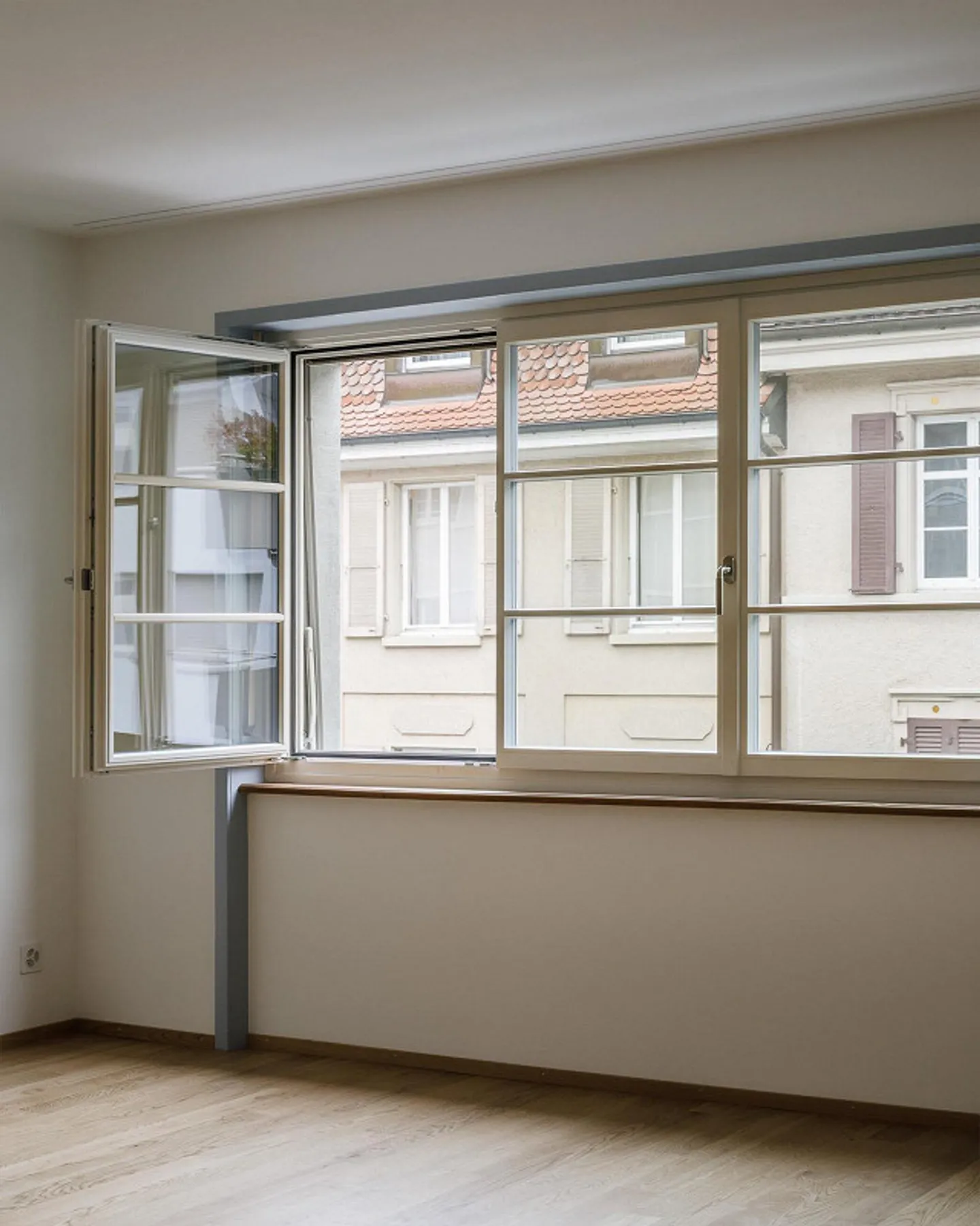 High-quality renovated apartment on the Rhine - Photo 6 of 10