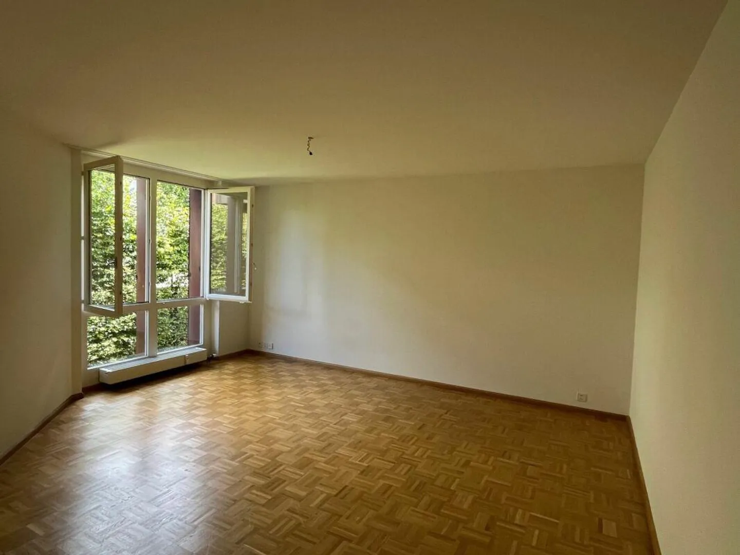 1 Zimmer-Wohnung an ruhiger Lage - Foto 2 von 5