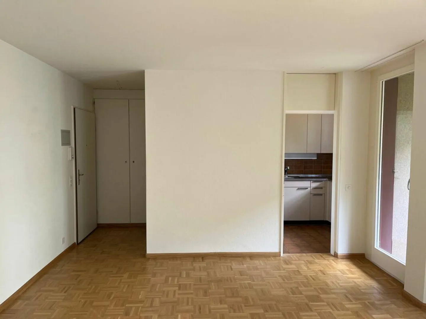 1 Zimmer-Wohnung an ruhiger Lage - Foto 3 von 5