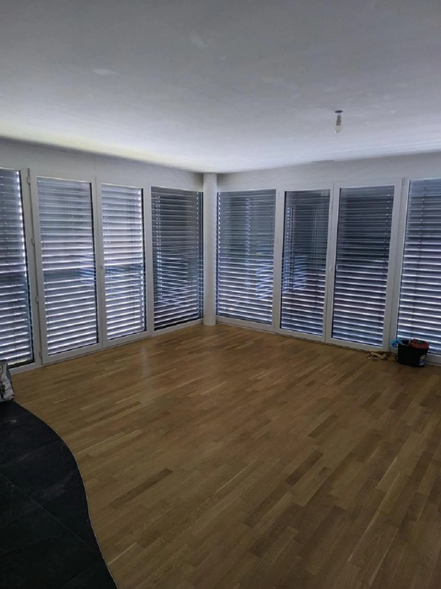 Modern 3-room apartment with balcony in Delémont - Photo 2 of 10