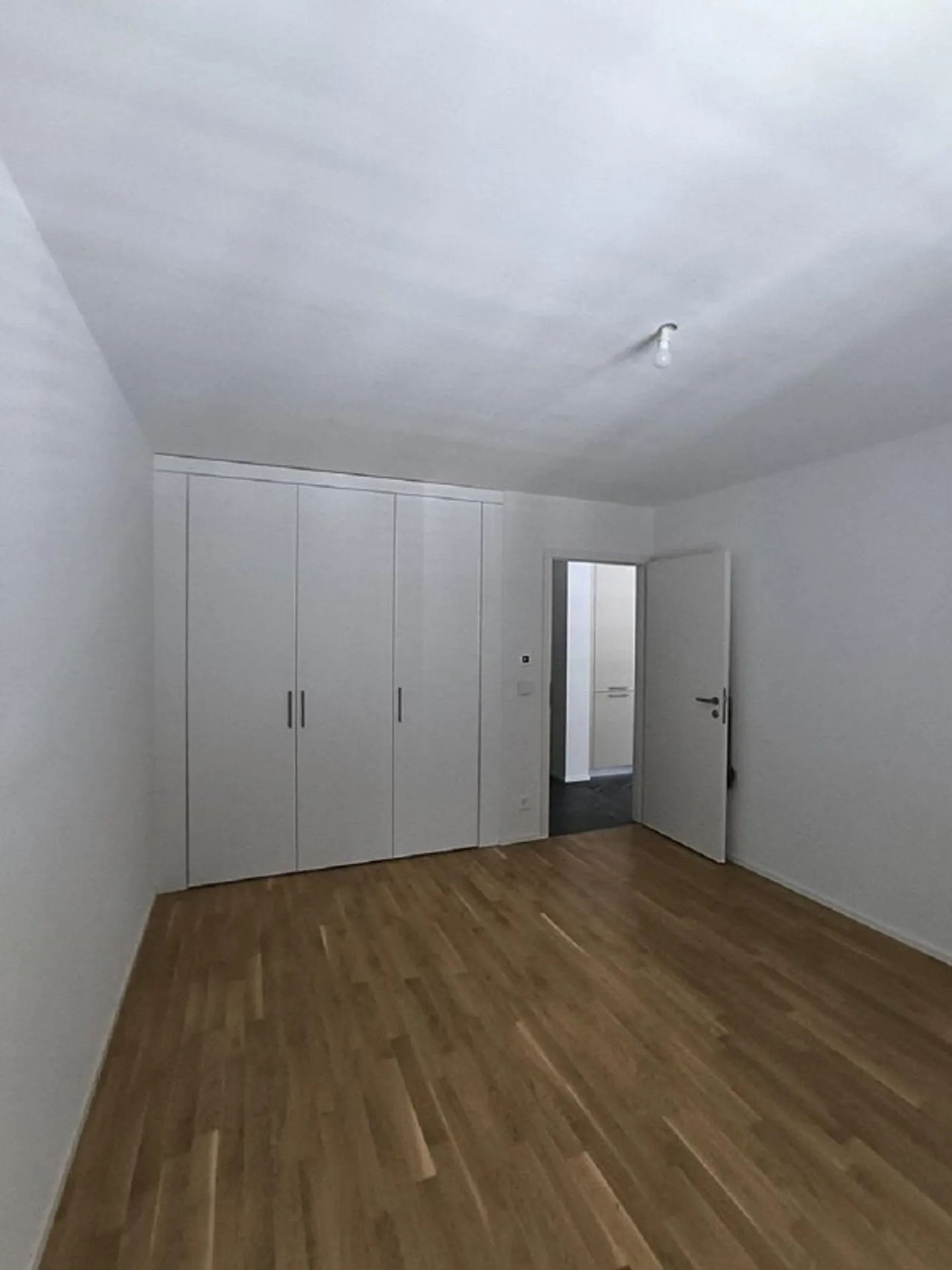 Modern 3-room apartment with balcony in Delémont - Photo 7 of 10