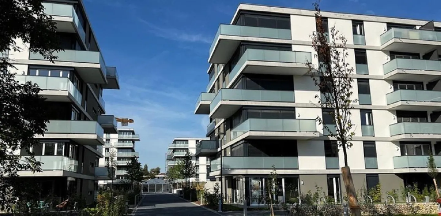 Modern 3-room apartment with balcony in Delémont - Photo 3 of 10