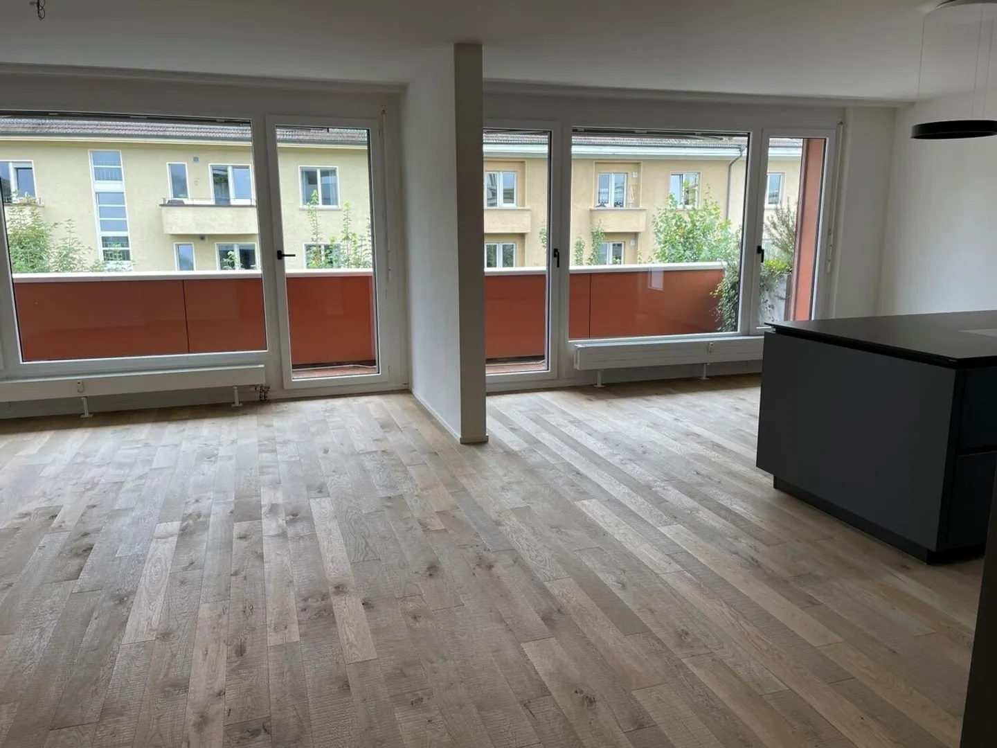 Exclusive 5.5-room apartment - modern living at the highest level - Photo 6 of 9