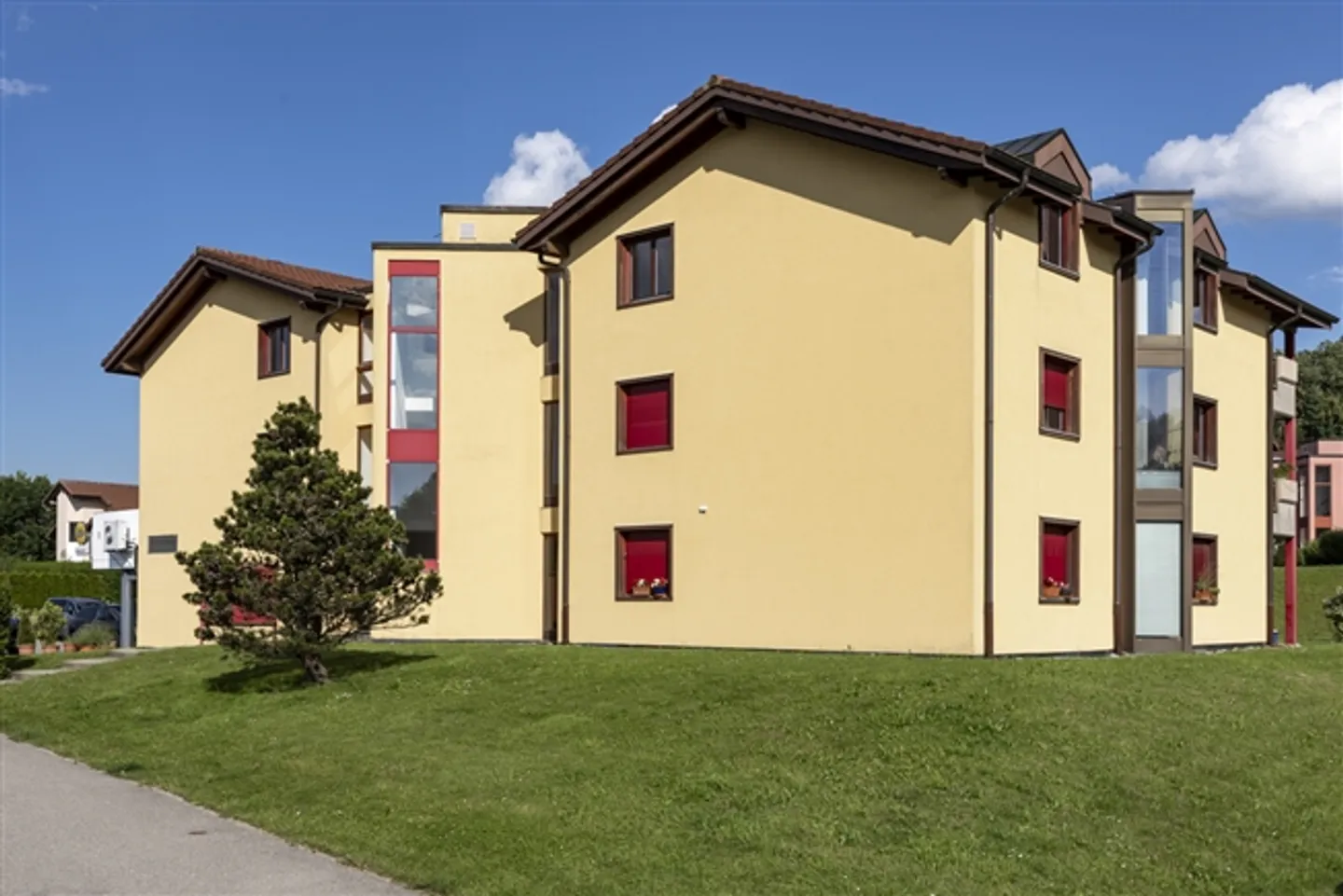 Charming, bright 3.5-room apartment with balcony - Photo 6 of 8