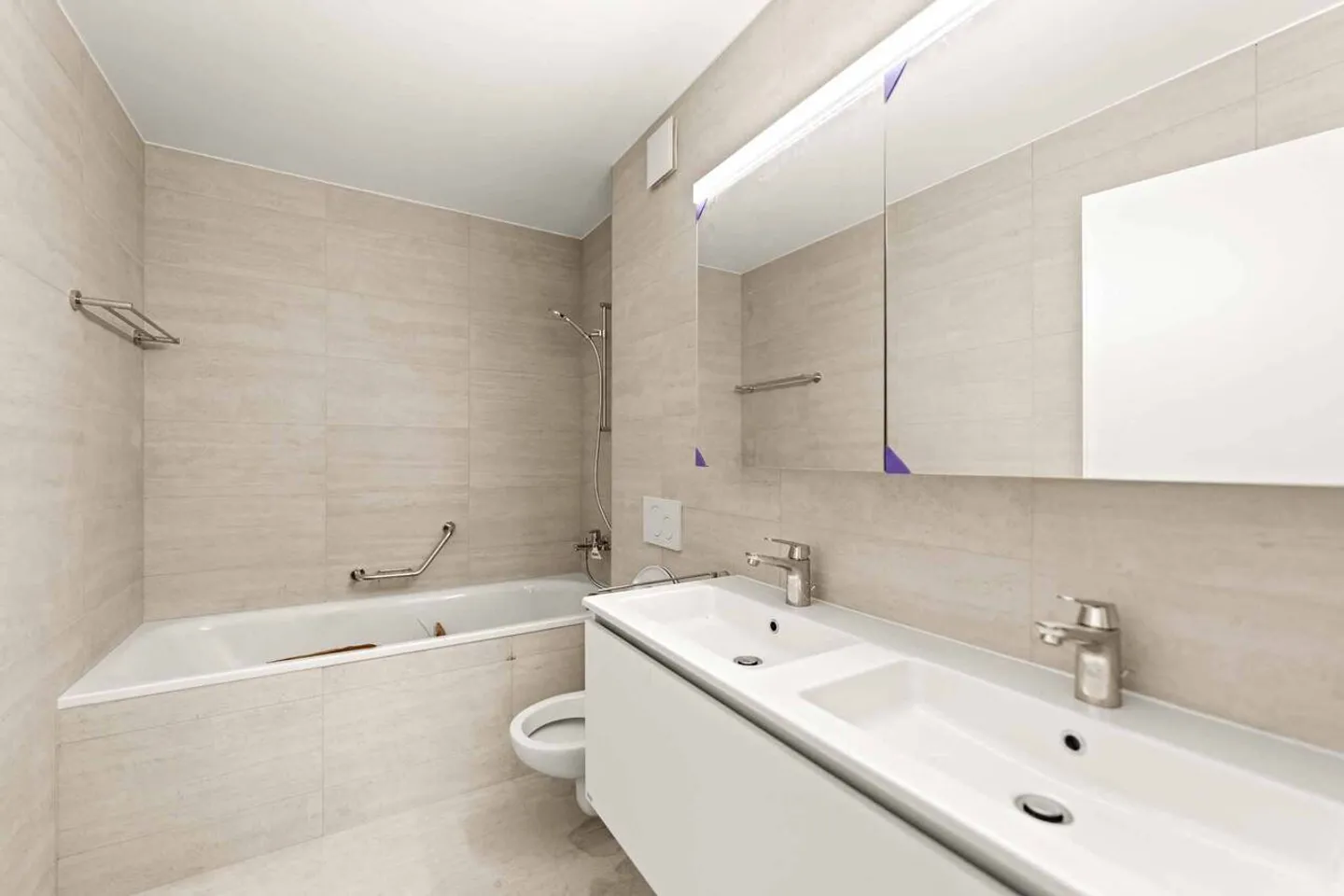 Neues Penthouse mit 5,5 Zimmern und 250 m2 Terrasse - Foto 7 von 11