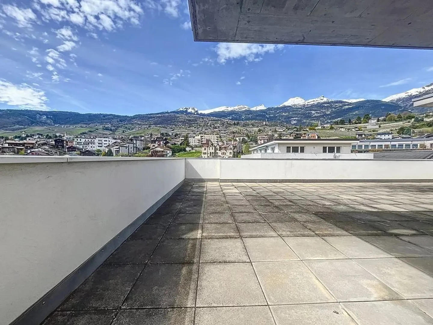 Appartement Attique Étonnant - Photo 11 sur 13