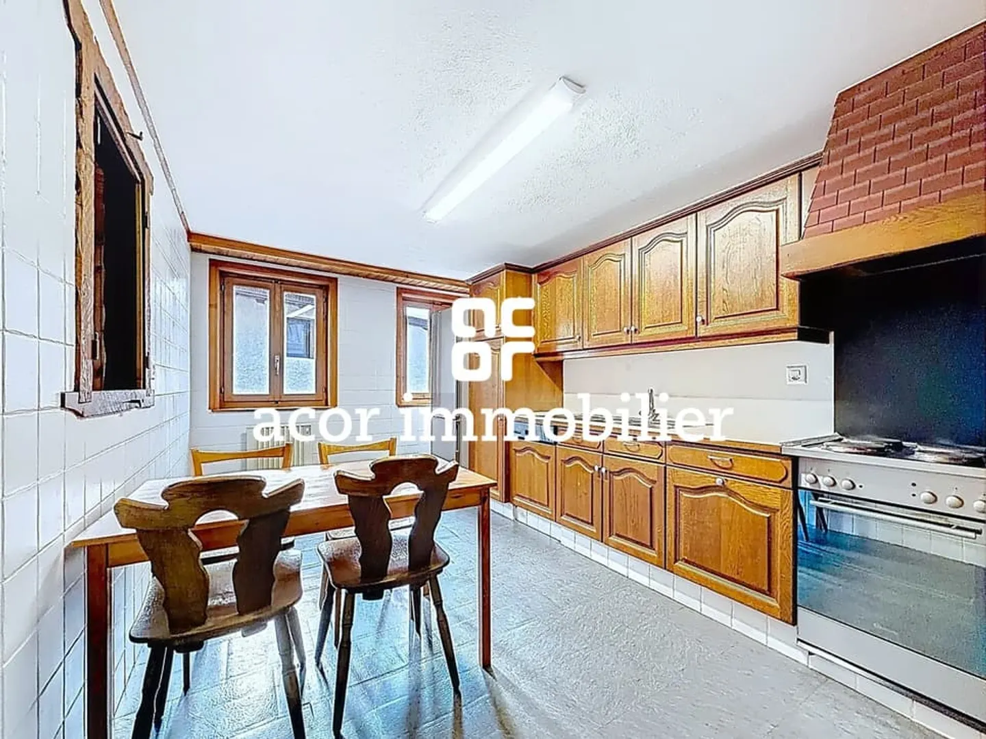 Wohngebäude mit 2 Wohnungen 4 1/2 Zimmer in Liddes - Foto 3 von 10