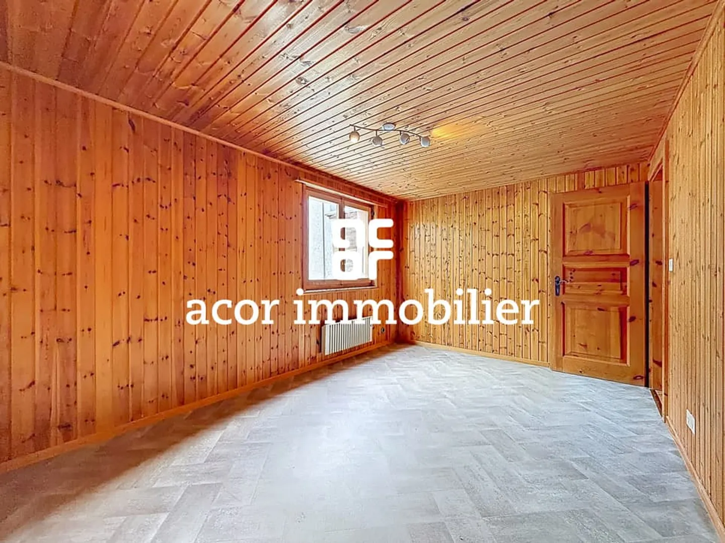 Wohngebäude mit 2 Wohnungen 4 1/2 Zimmer in Liddes - Foto 4 von 10