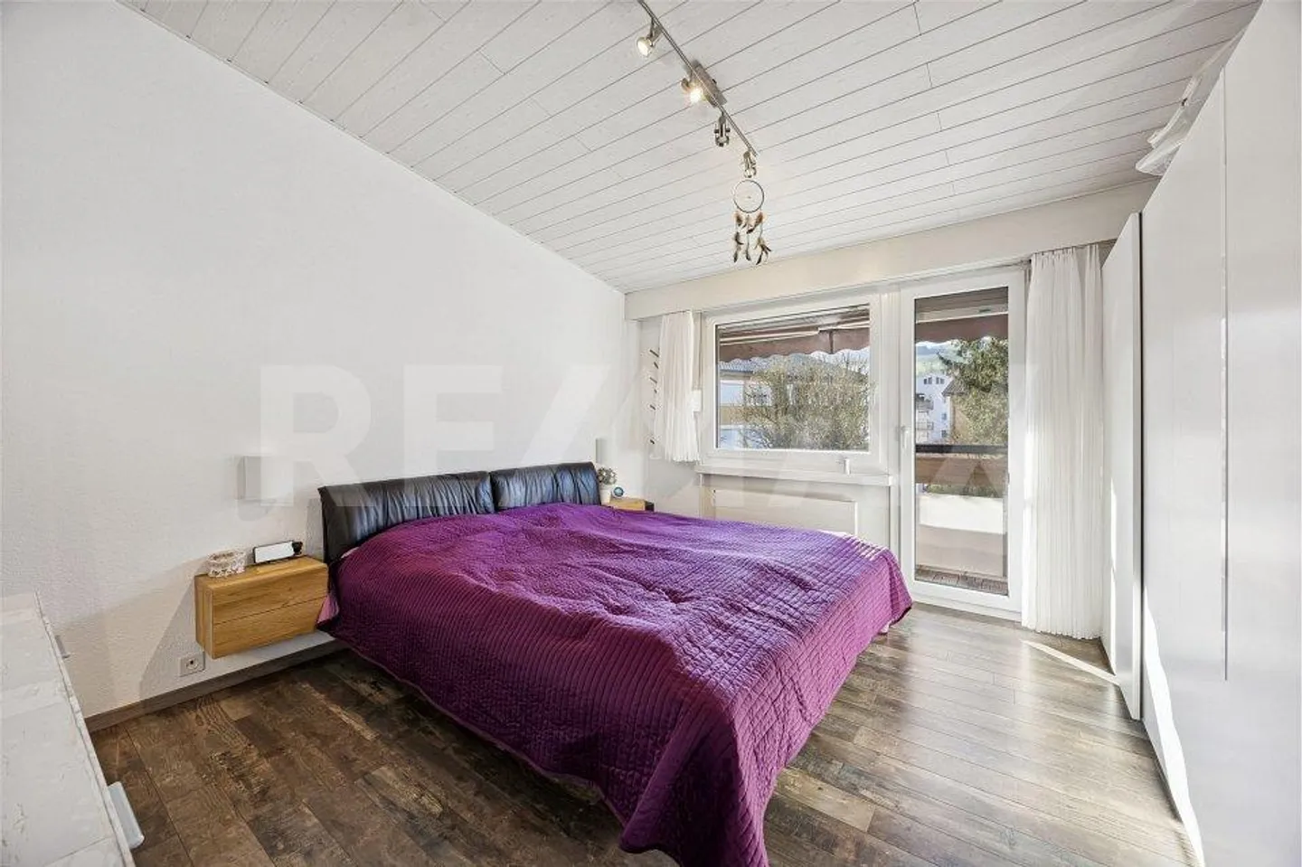 Teilrenoviertes Einfamilienhaus - Foto 5 von 13