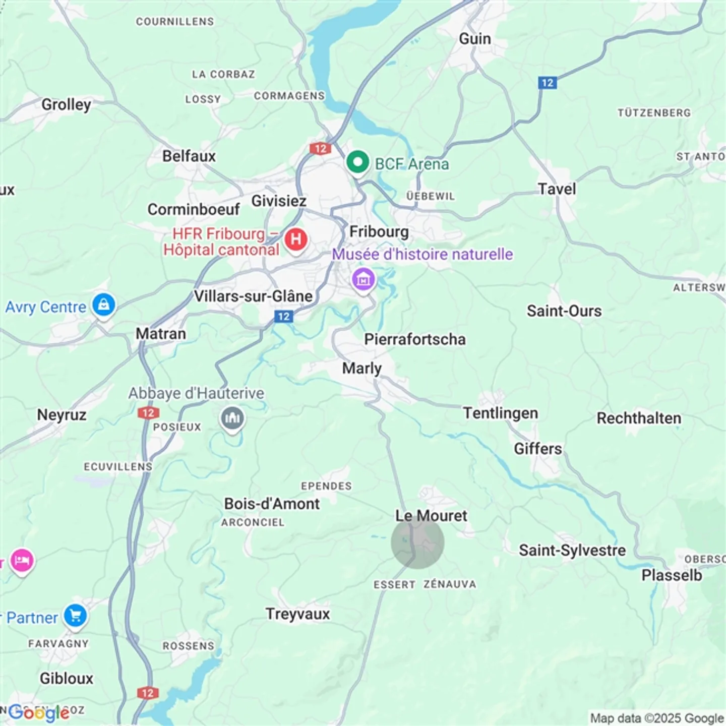 Charm and Authenticity for this 3.5 Room Apartment in the Attic - Photo 7 of 8