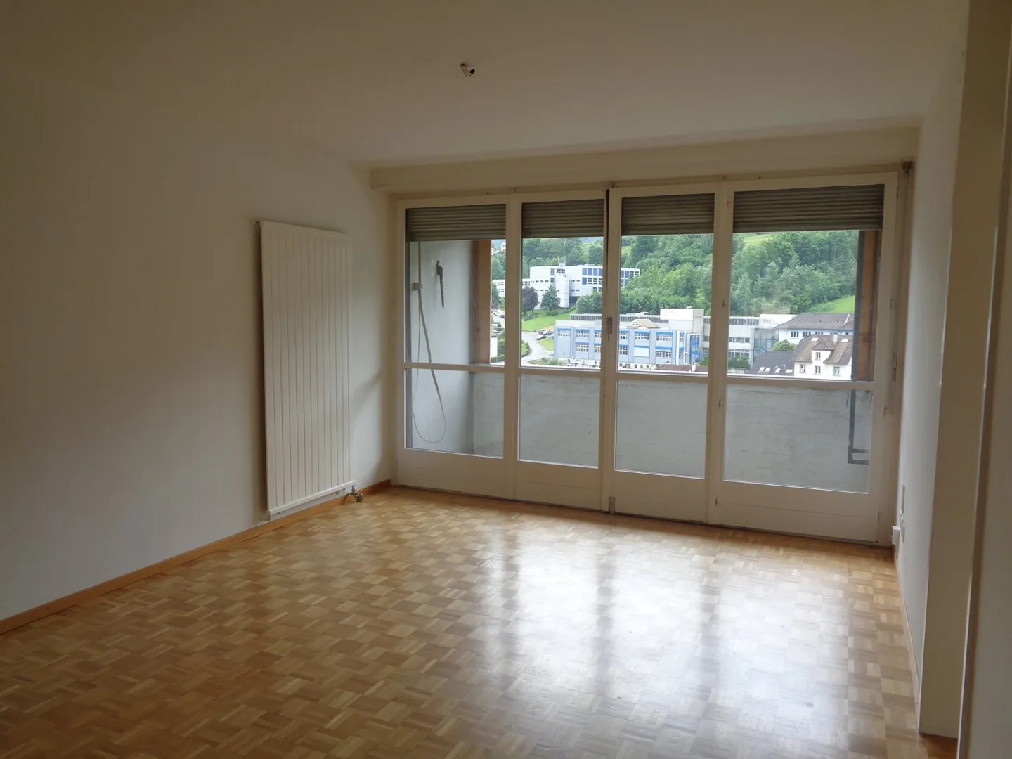 Appartement entre le centre-ville et la gare CFF - Photo 6 sur 14