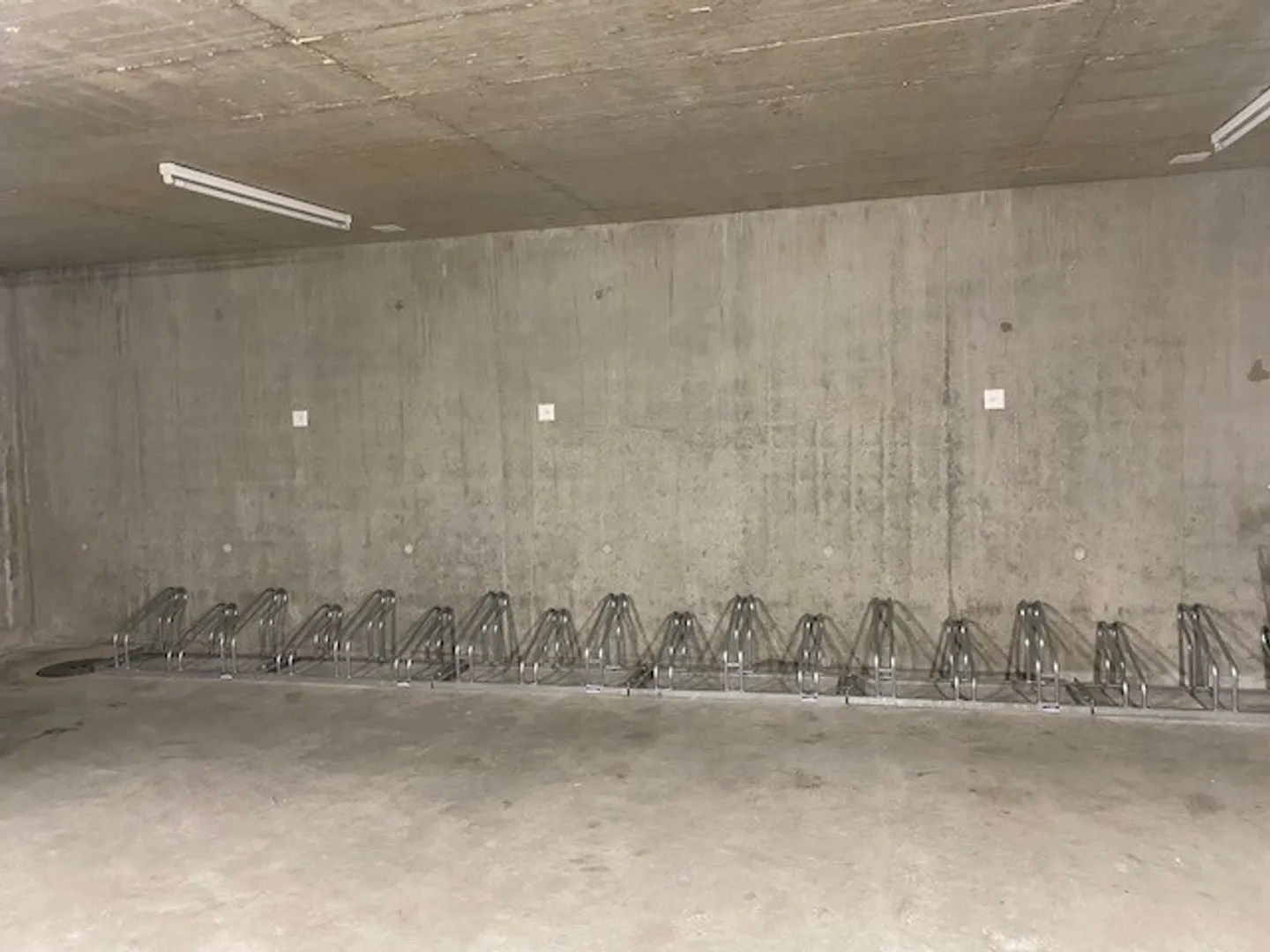 Posto Sicuro per una Bicicletta Elettrica - Foto 3 di 4