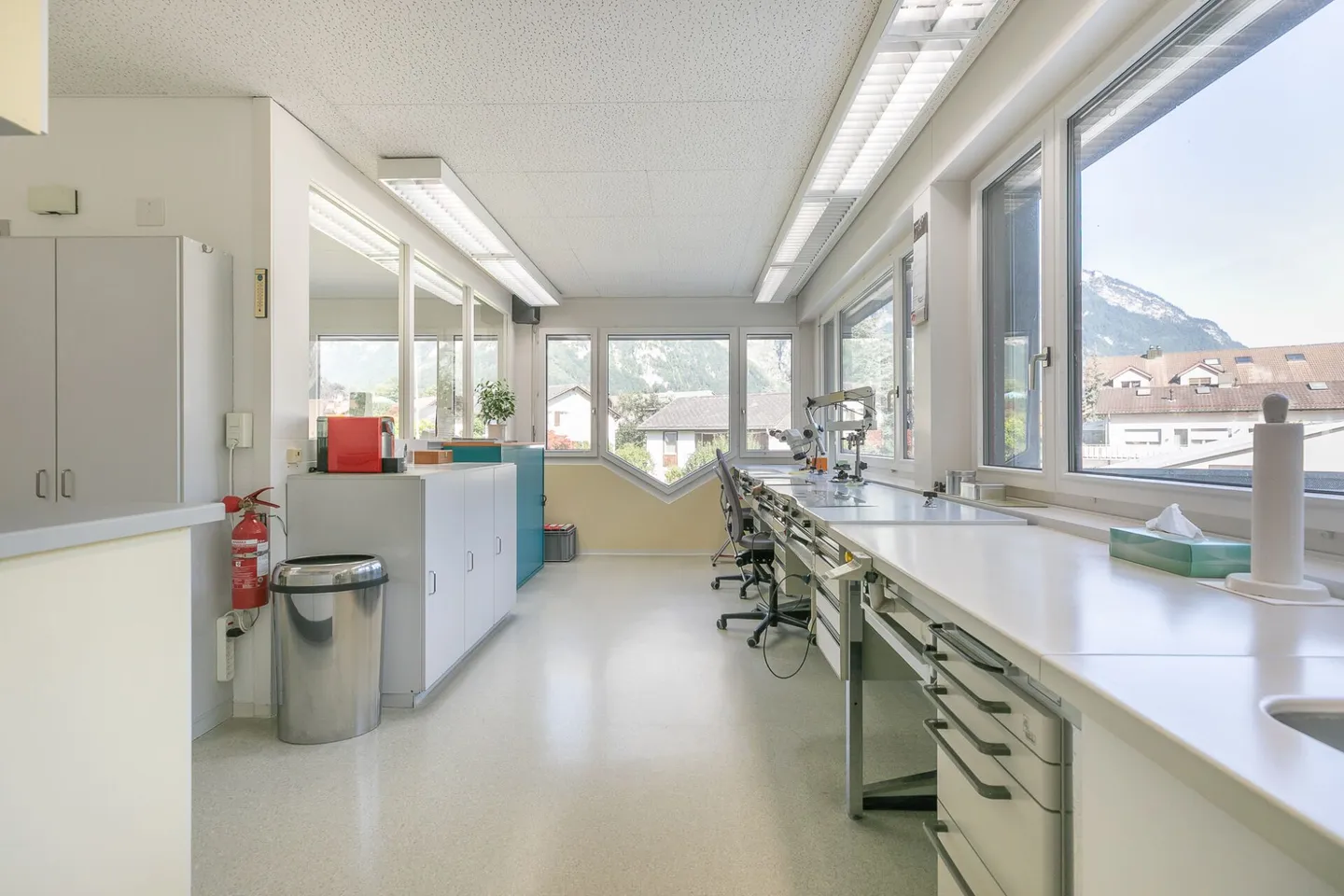 Commercial Property with Studio Apartment - Photo 3 of 13