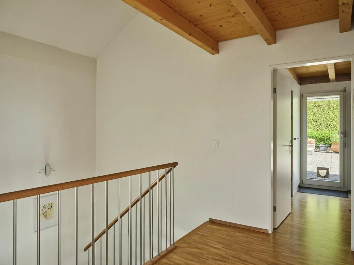 Casa unifamiliare con garage doppio - Foto 10 di 13