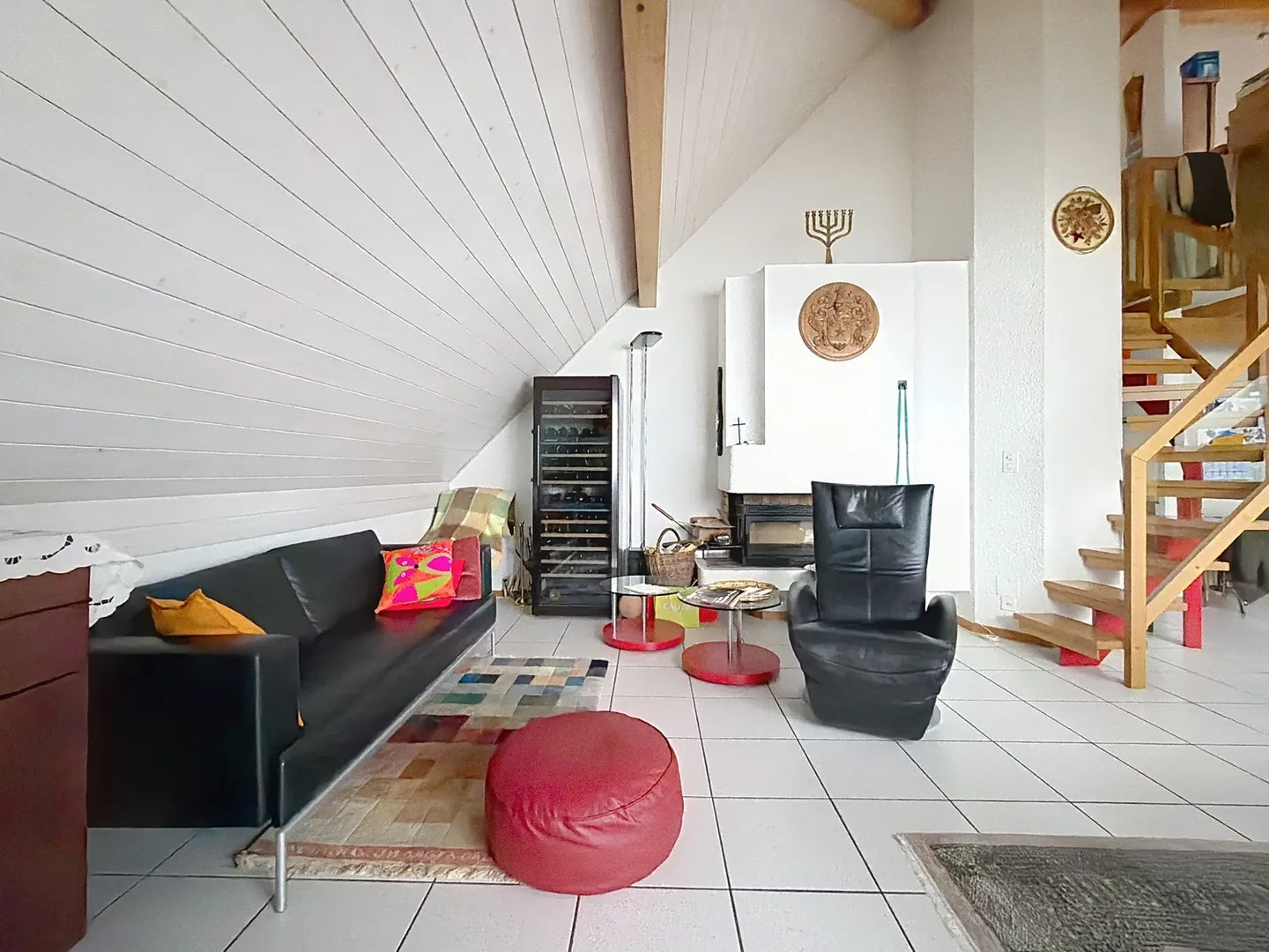 Panorama unique sur le lac et les Alpes - Appartement avec mezzanine et charme particulier - Photo 7 sur 17