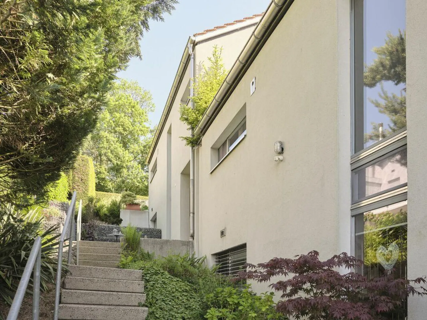 Casa unifamiliare con garage doppio - Foto 11 di 13