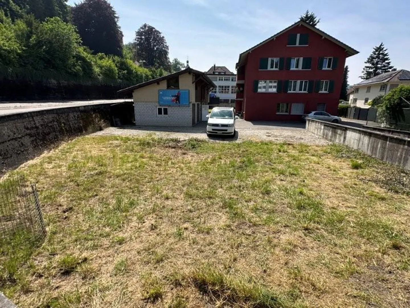 Mischgenutztes Gebäude mieten - Foto 4 von 6