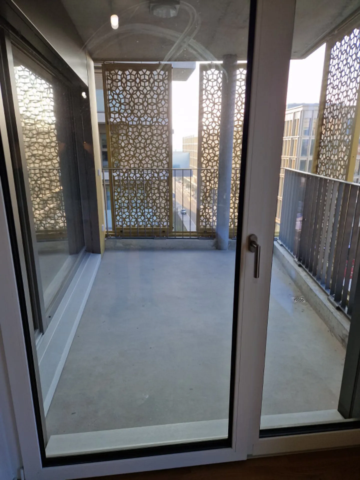 Außergewöhnliche Wohnung im Quartier de l'Étang - Photo 11 sur 13