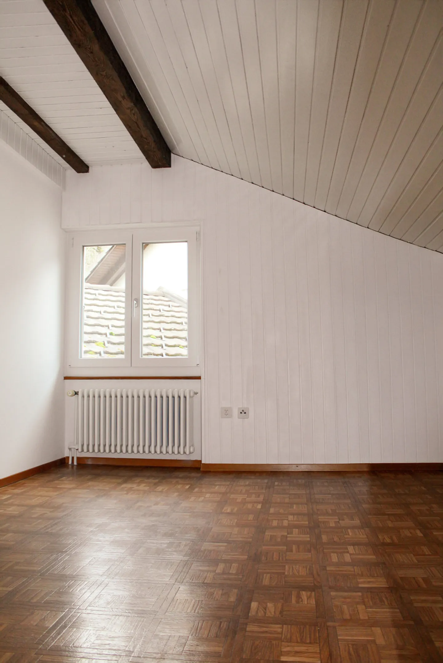 Appartamento di 3,5 locali al 1° piano con balcone e soffitta - Foto 12 di 17