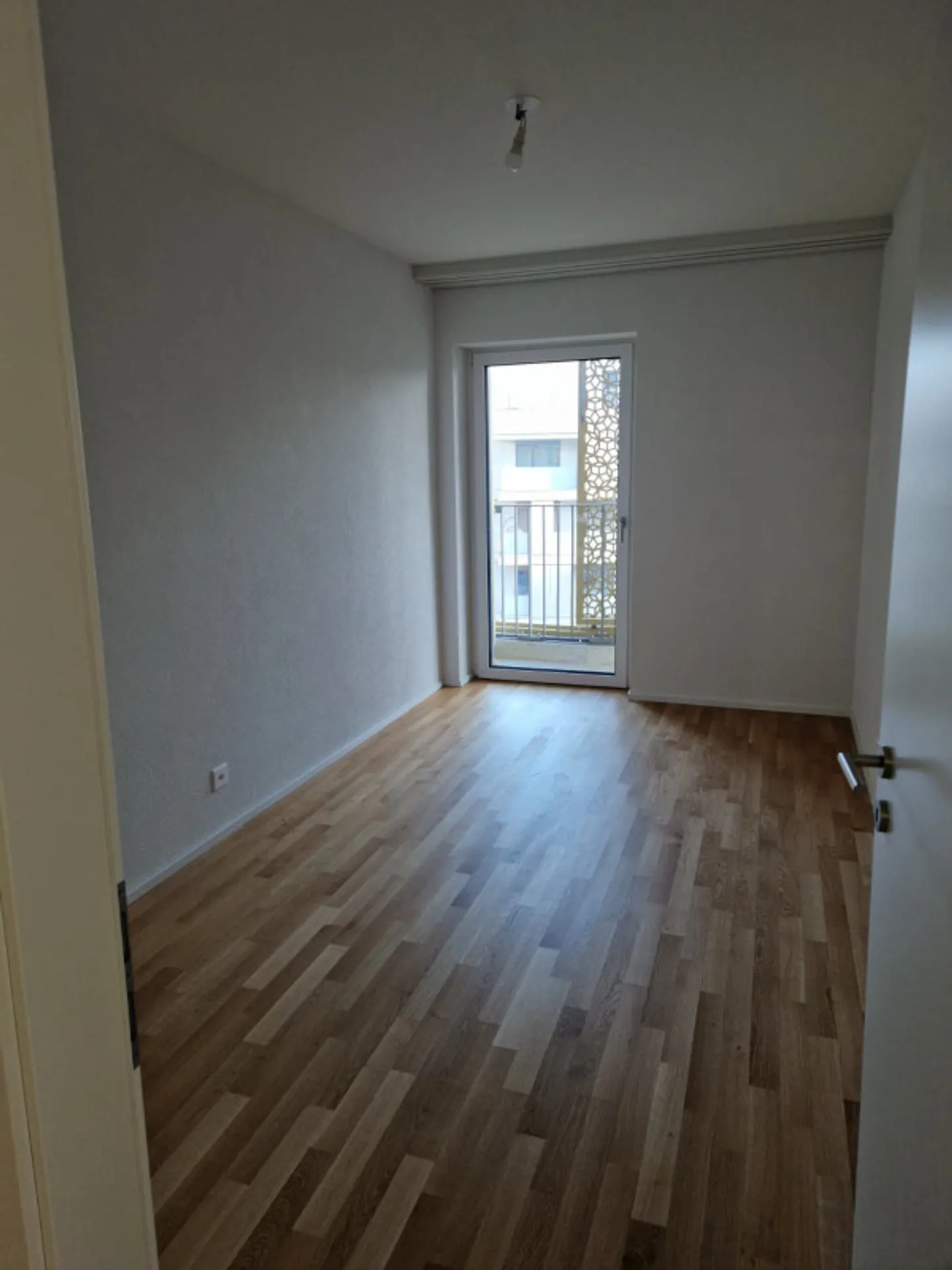 Außergewöhnliche Wohnung im Quartier de l'Étang - Photo 7 sur 13