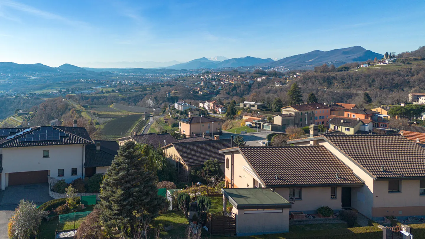 Einfamilienhaus mit Garten in Morbio Superiore - Foto 6 von 6