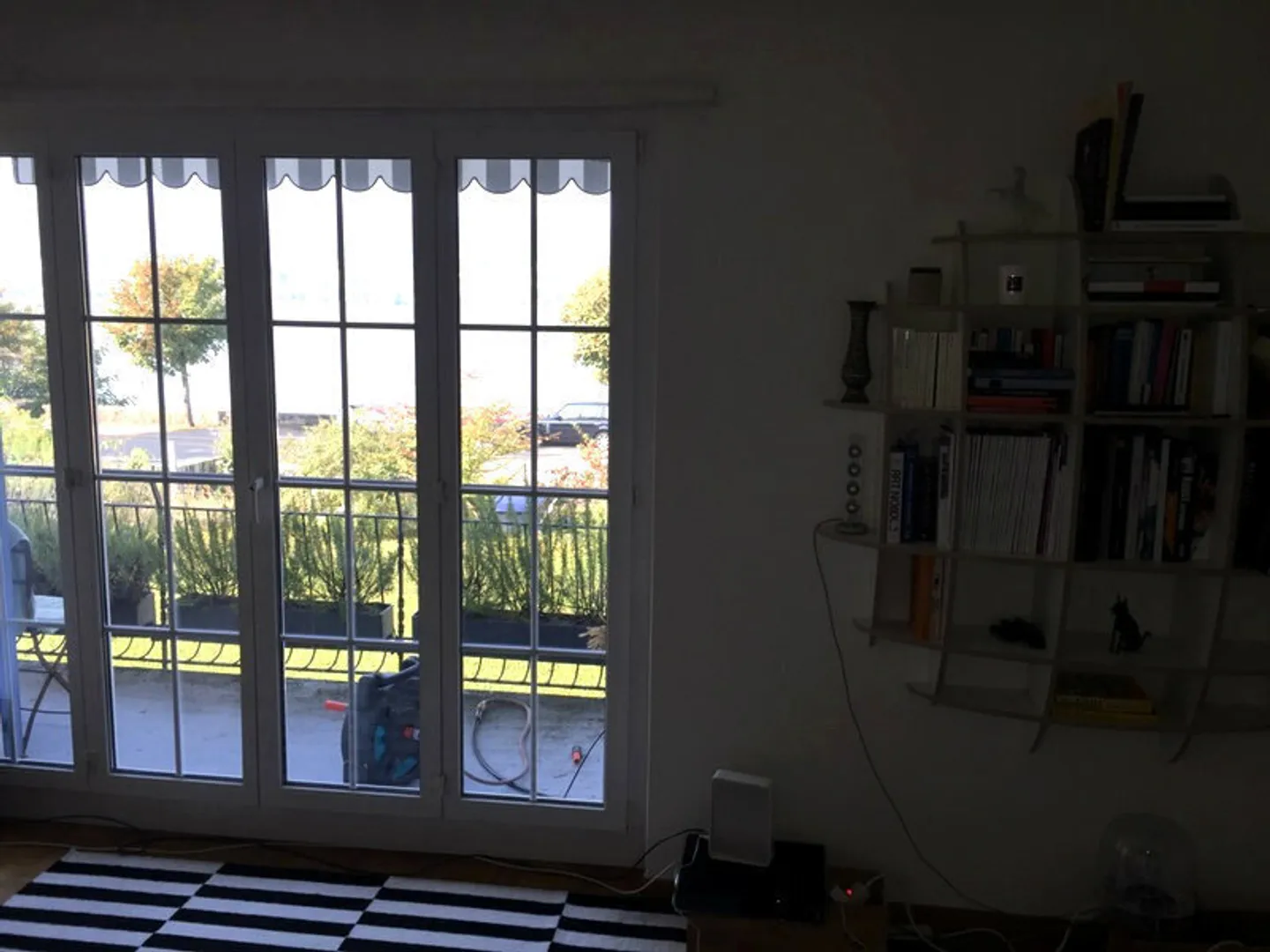 5 ZI-WOHNUNG IN ZOLLIKON (ZH), MÖBLIERT - Foto 4 von 10