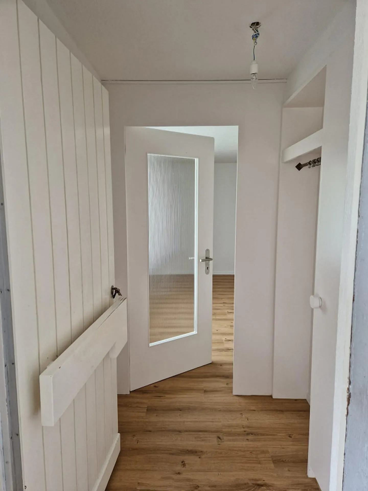 Studio 1,5 pièces ensoleillé avec entrée séparée - Photo 6 sur 6