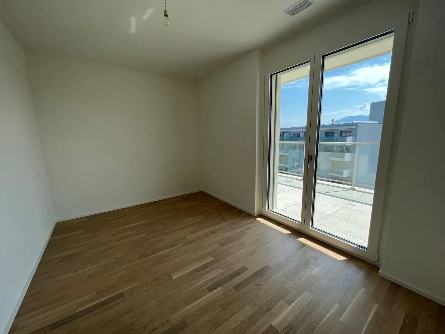 5-room apartment - Photo 5 of 11