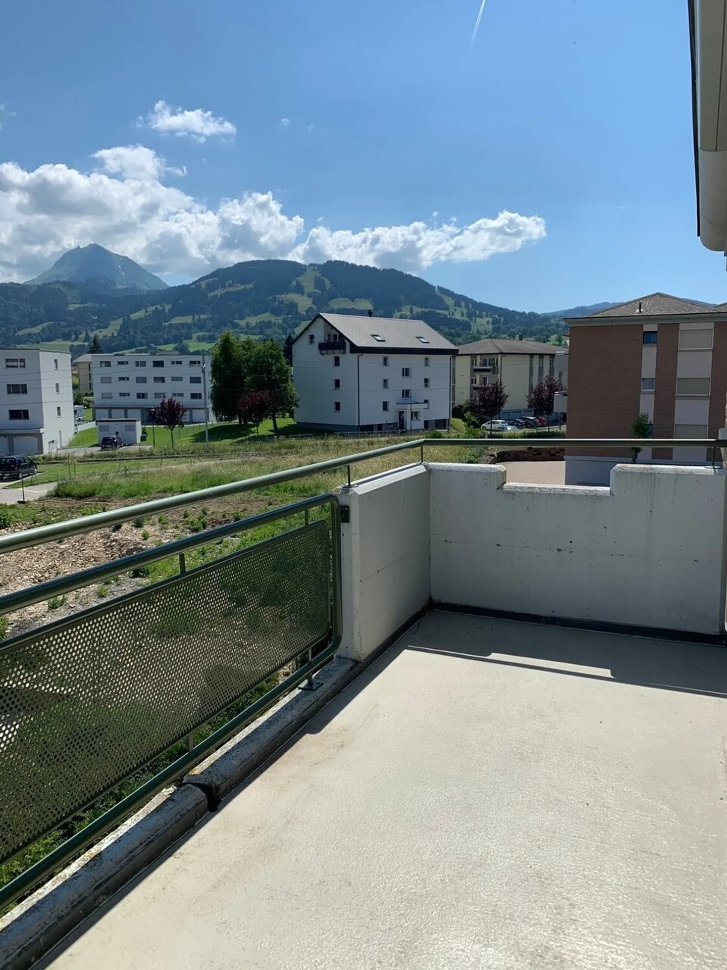 Beautiful 3.5-room apartment in La Tour-de-Trême - Photo 6 of 6