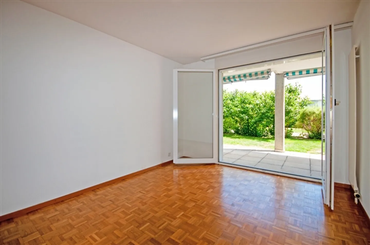 Rented apartment, immediate profitability - 2.5 pence on one level - Photo 7 of 7