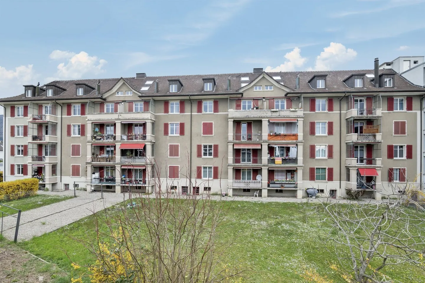 Case plurifamiliari affittabili con storia e futuro - Foto 1 di 32