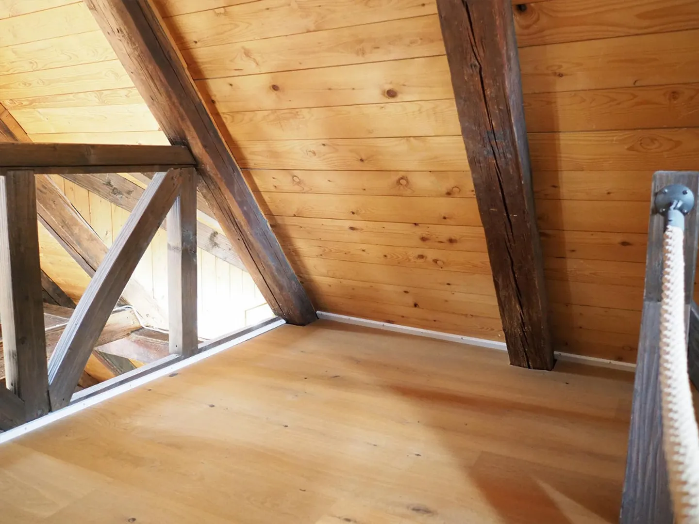Appartamento mansardato con due gallerie - Foto 11 di 12