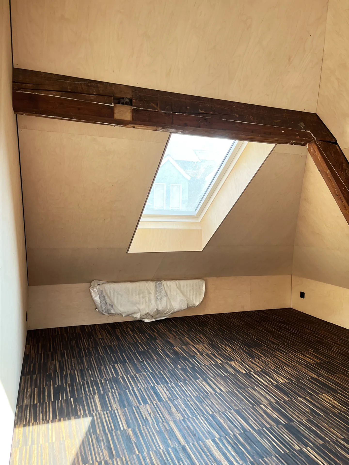 Moderne Dachwohnung in Basel - Foto 6 von 7