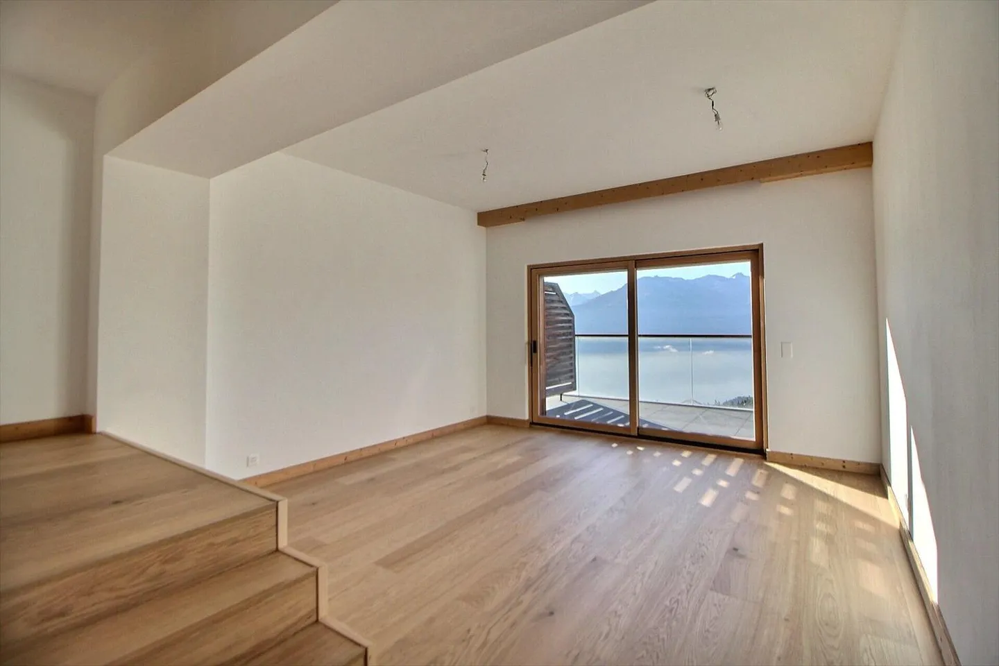 3.5 Room Apartment in Crans-Montana - Photo 1 of 8