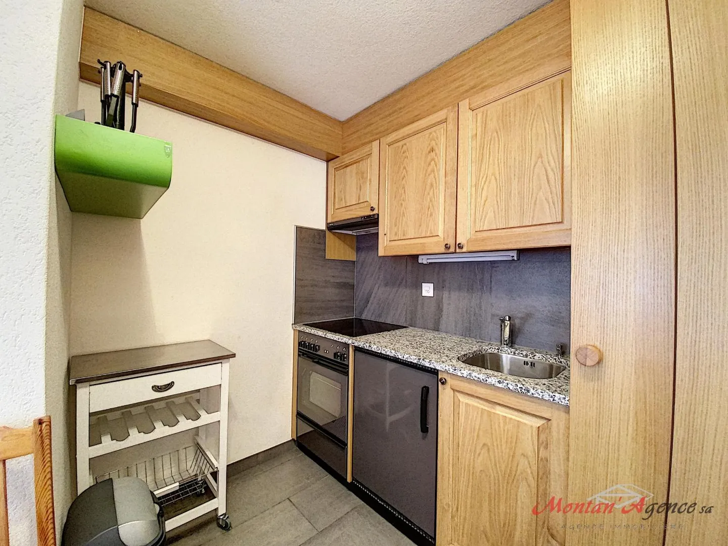 1-room apartment - Photo 3 of 4