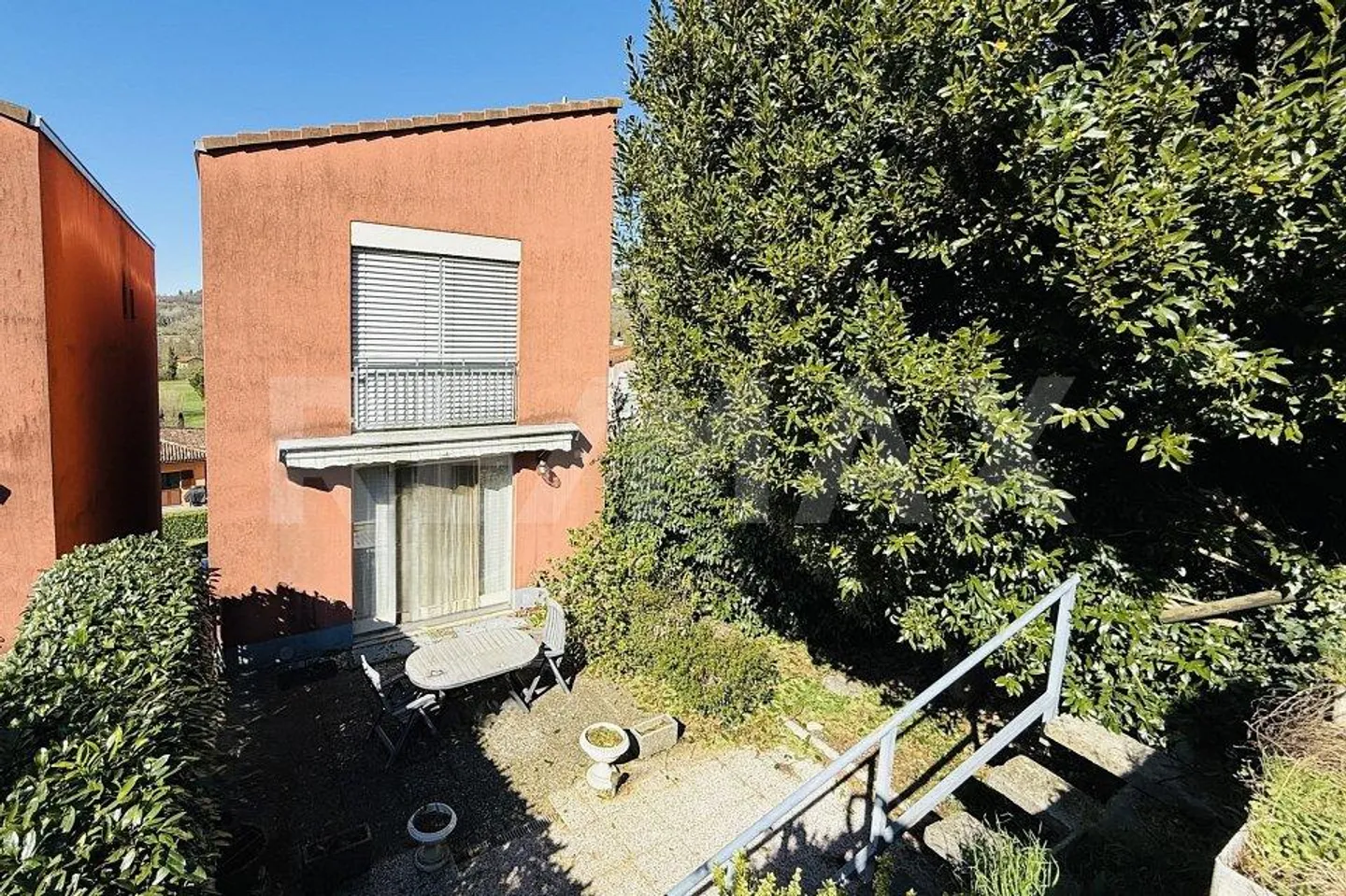 Incantevole Casa Indipendente con Giardino - Foto 8 di 10