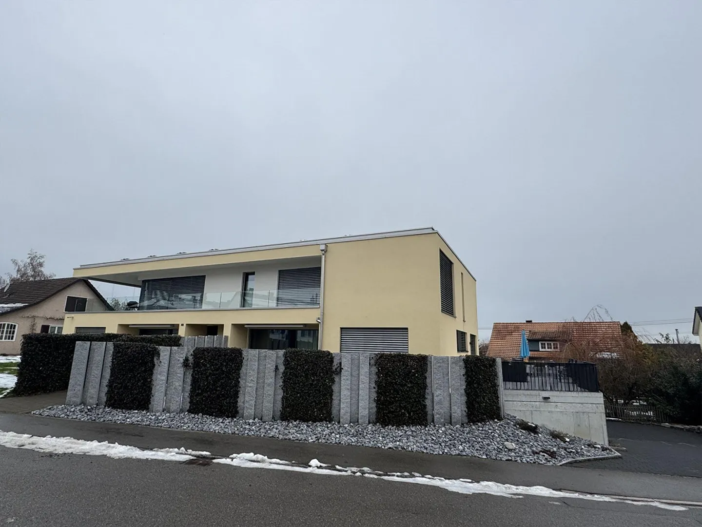 3.5 Room Apartment in Single-Family Home Neighborhood in Gossau SG - Photo 1 of 2