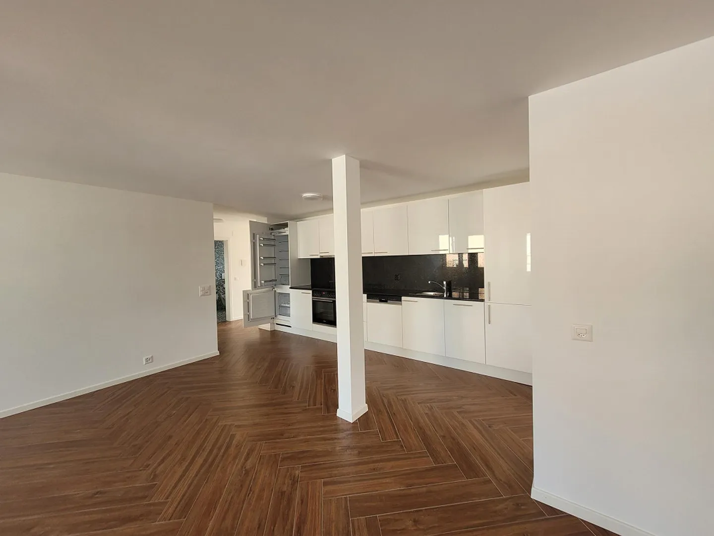 3.5-room apartment in a central location seeks new tenant - Photo 1 of 5