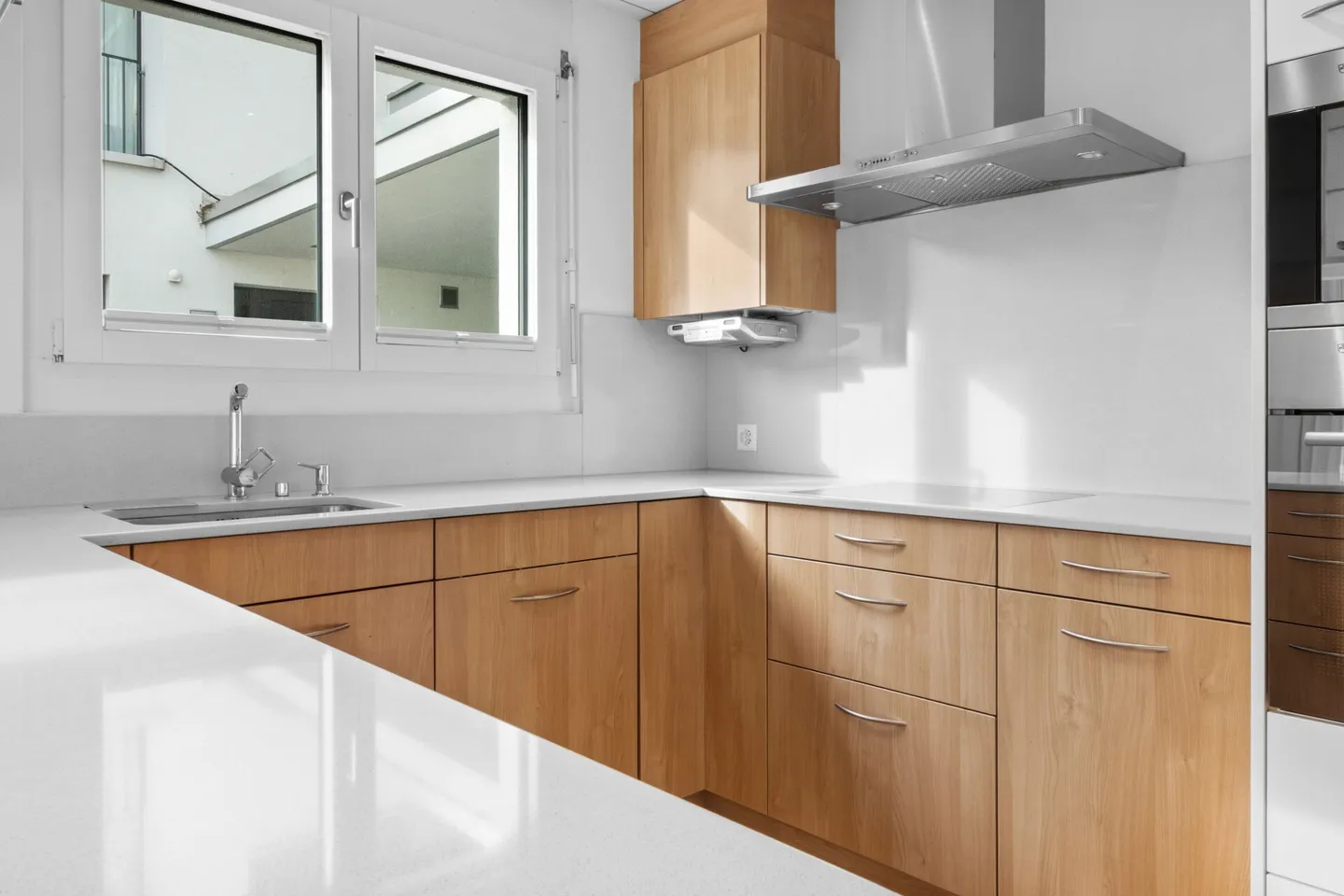 Sunset Terrace Wilen - Photo 5 of 24