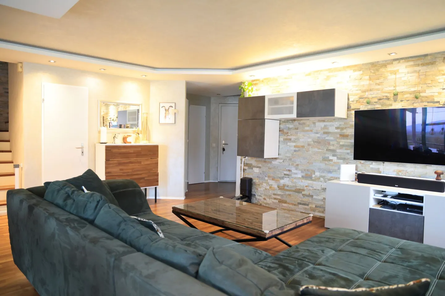 4,5 pièces, 120 m², 2ème étage - Photo 3 sur 15