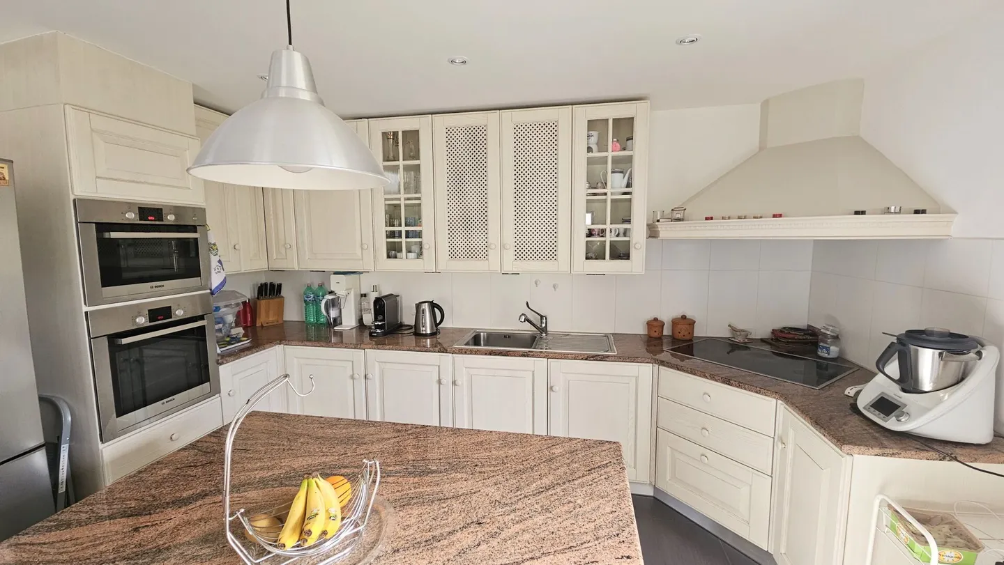 MAISON INDIVIDUELLE SPACIEUSE DE 5.5 PIÈCES À OSOGNA - Photo 9 sur 18